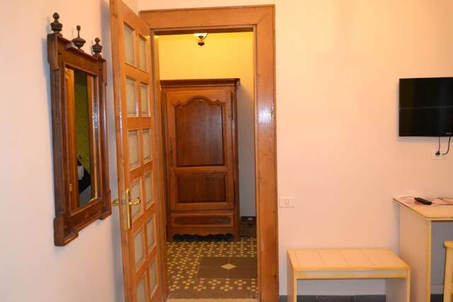 Гостевой дом Pensiunea Casa Cranta Брашов-8